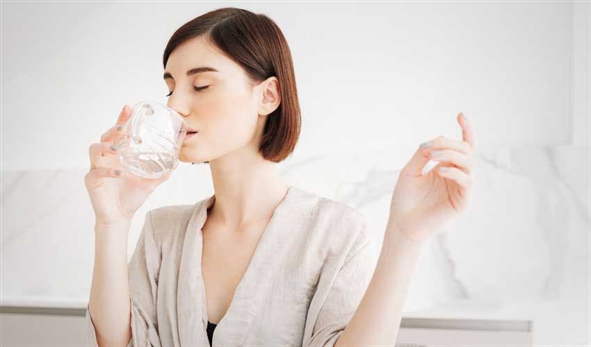 Relieving UTI Symptoms With Water