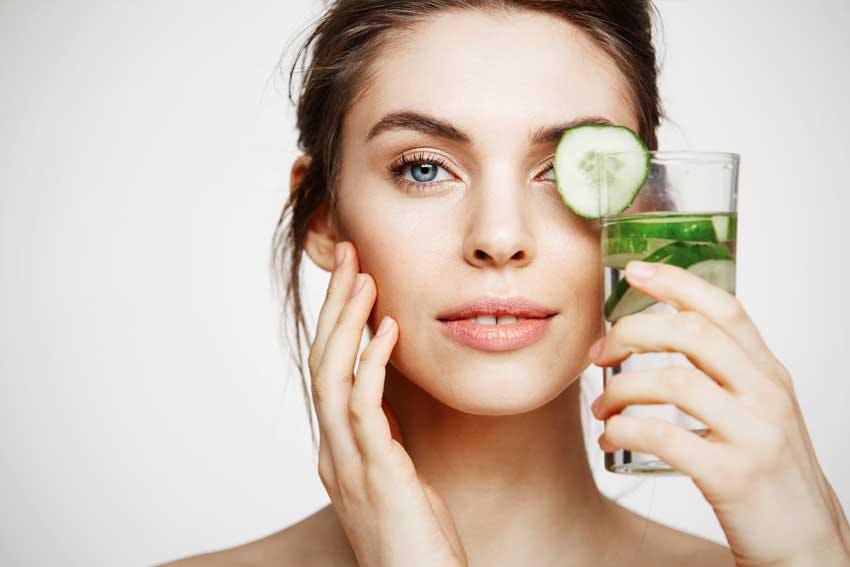 Unlocking How Drinking Water Can Keep Your Skin Radiant